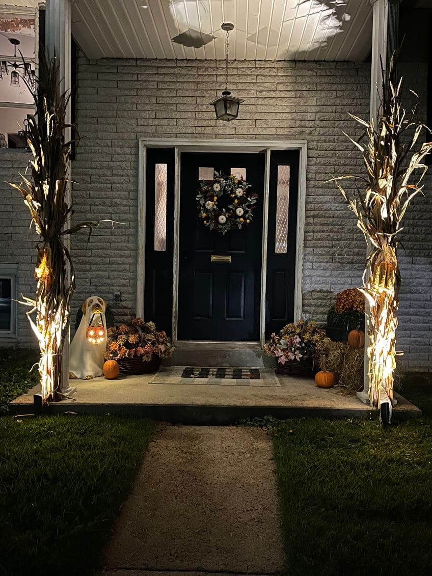 Gallery photos for Showcase Your Home's Charm with Our Seasonal Fall Decor: Image #3