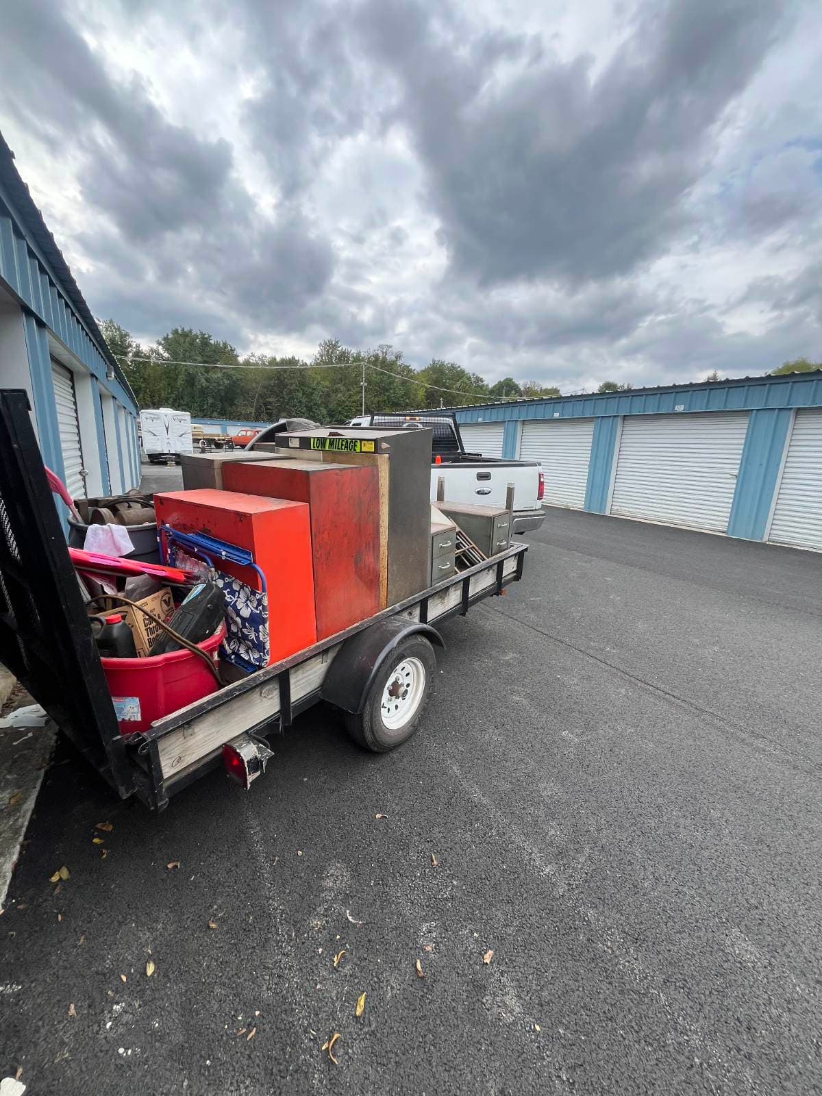 Gallery photos for Efficient Junk Removal of Two Storage Units: Image #3