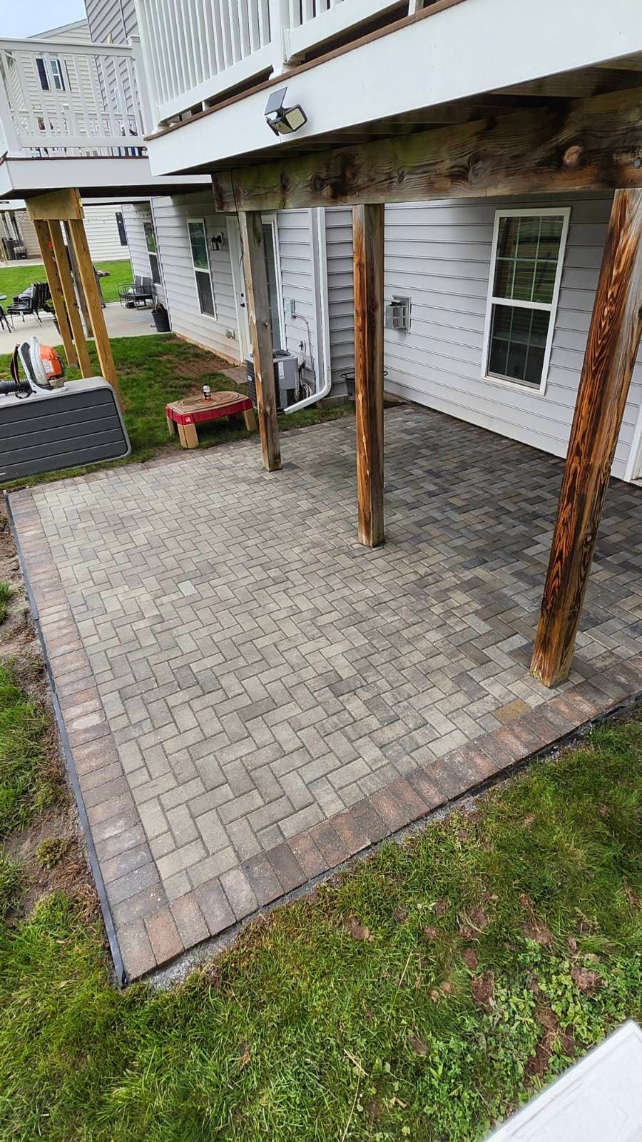 Gallery photos for Stunning Paver Patio Transformation: Image #3